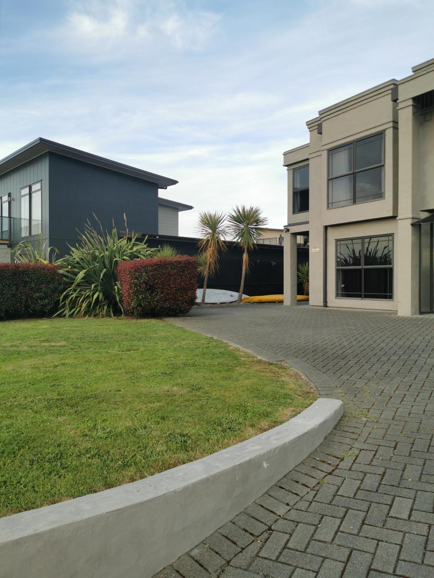 Lakeview Holiday Hideaway Taupo Exterior photo