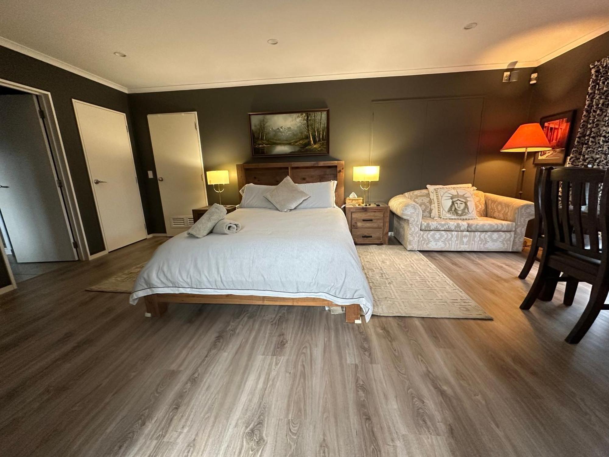 Lakeview Holiday Hideaway Taupo Exterior photo